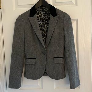 Black trim blazer